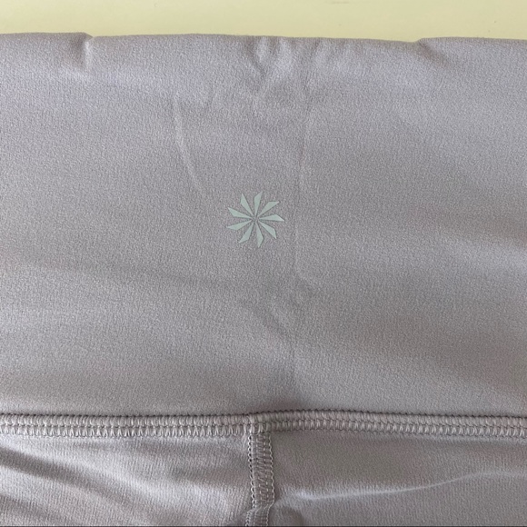 ATHLETA | Elation Asymmetrical 7/8 Tight in Powervita Colorblock Lilac Stone •XS - Picture 6 of 15